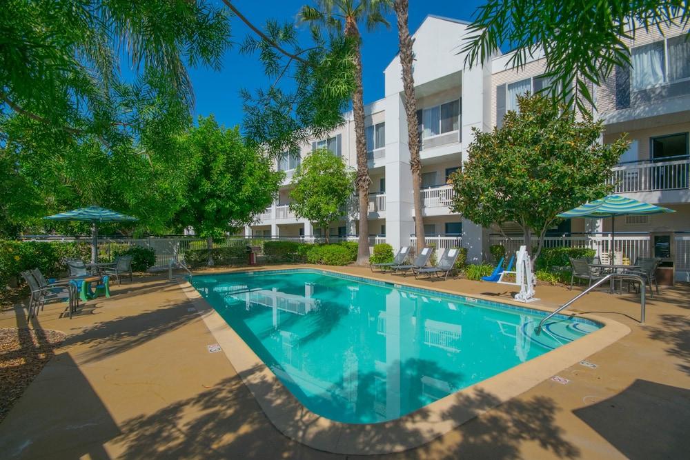 Quality Inn Placentia Anaheim Fullerton Exterior photo