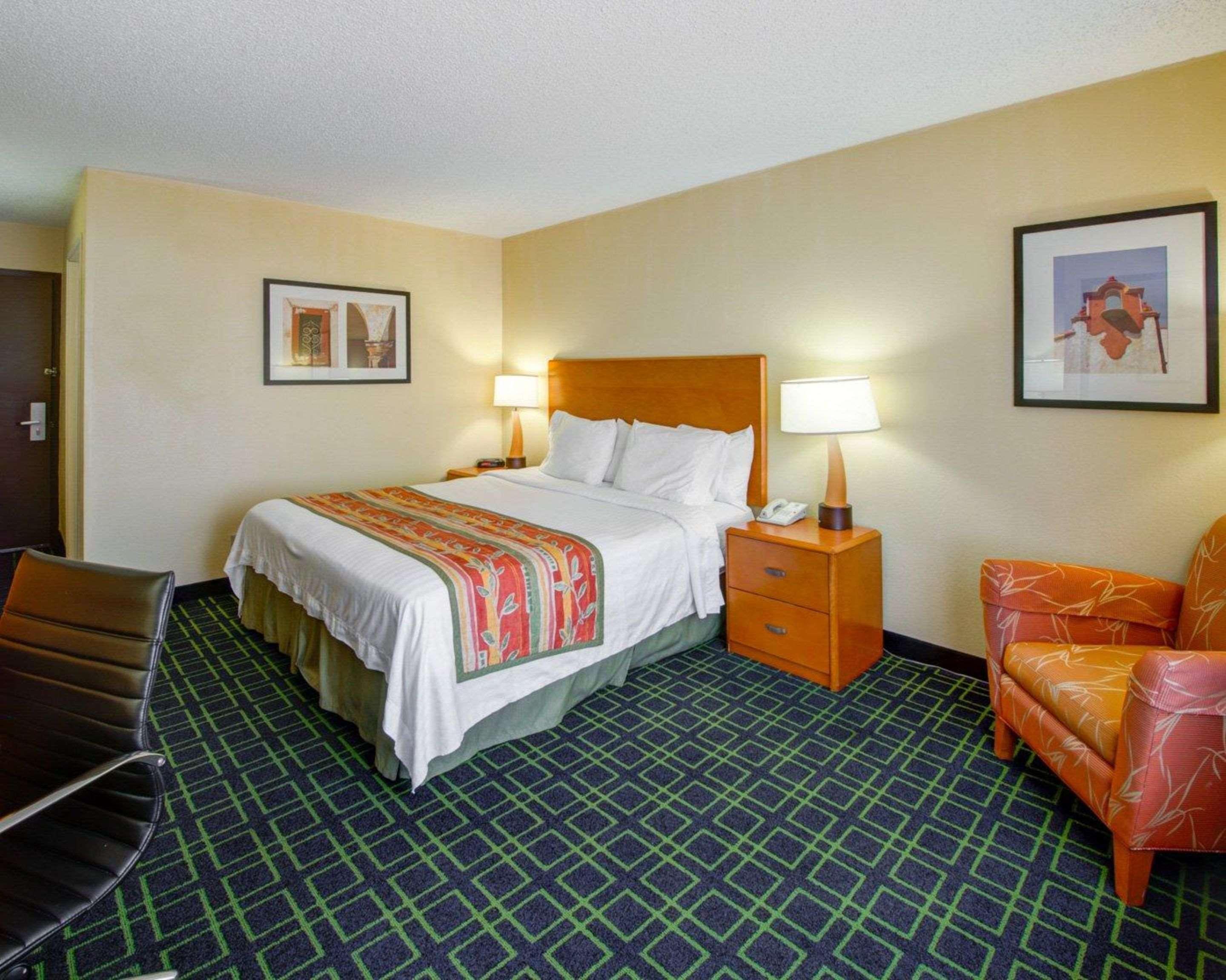 Quality Inn Placentia Anaheim Fullerton Exterior photo