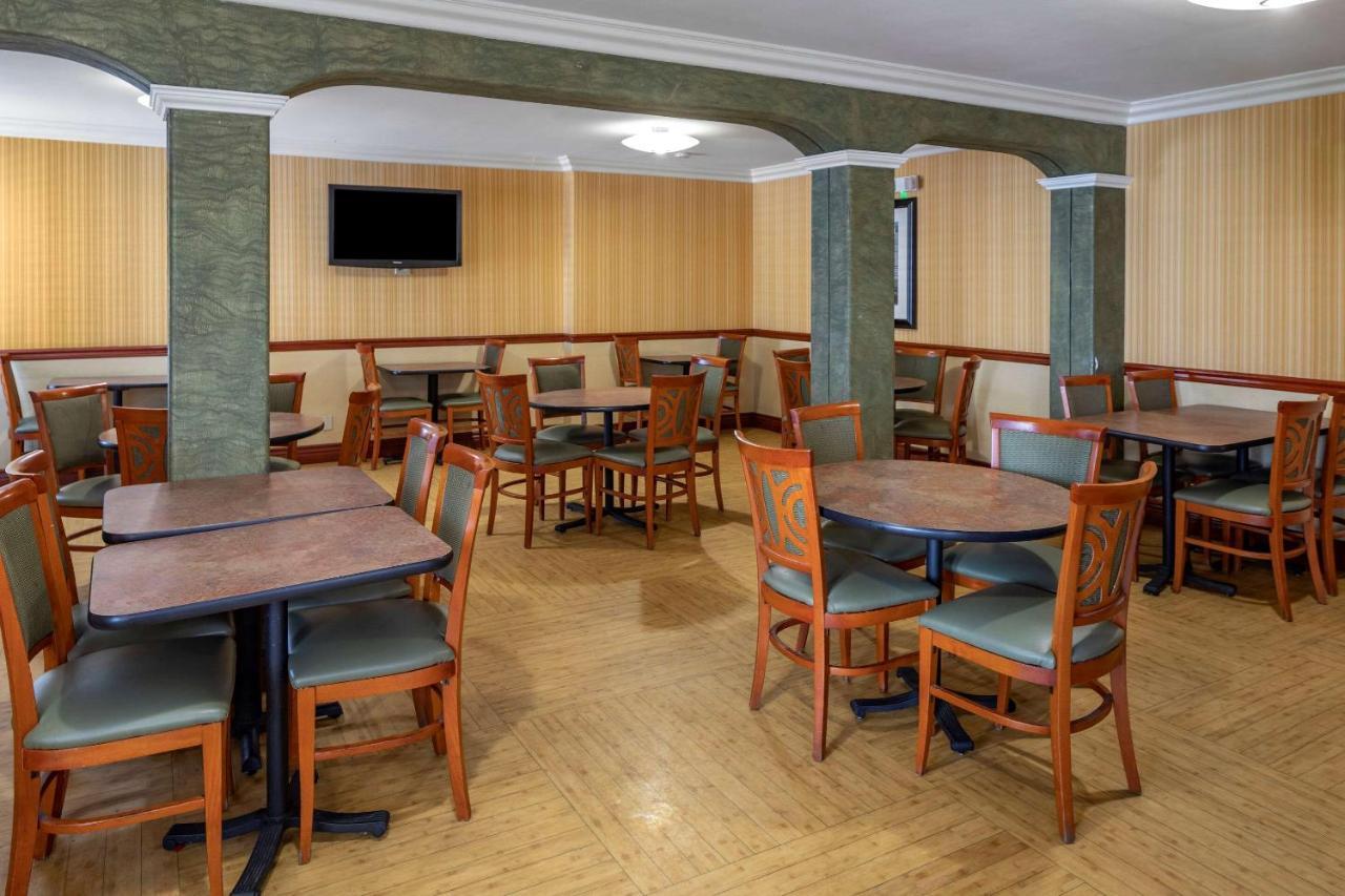 Quality Inn Placentia Anaheim Fullerton Exterior photo